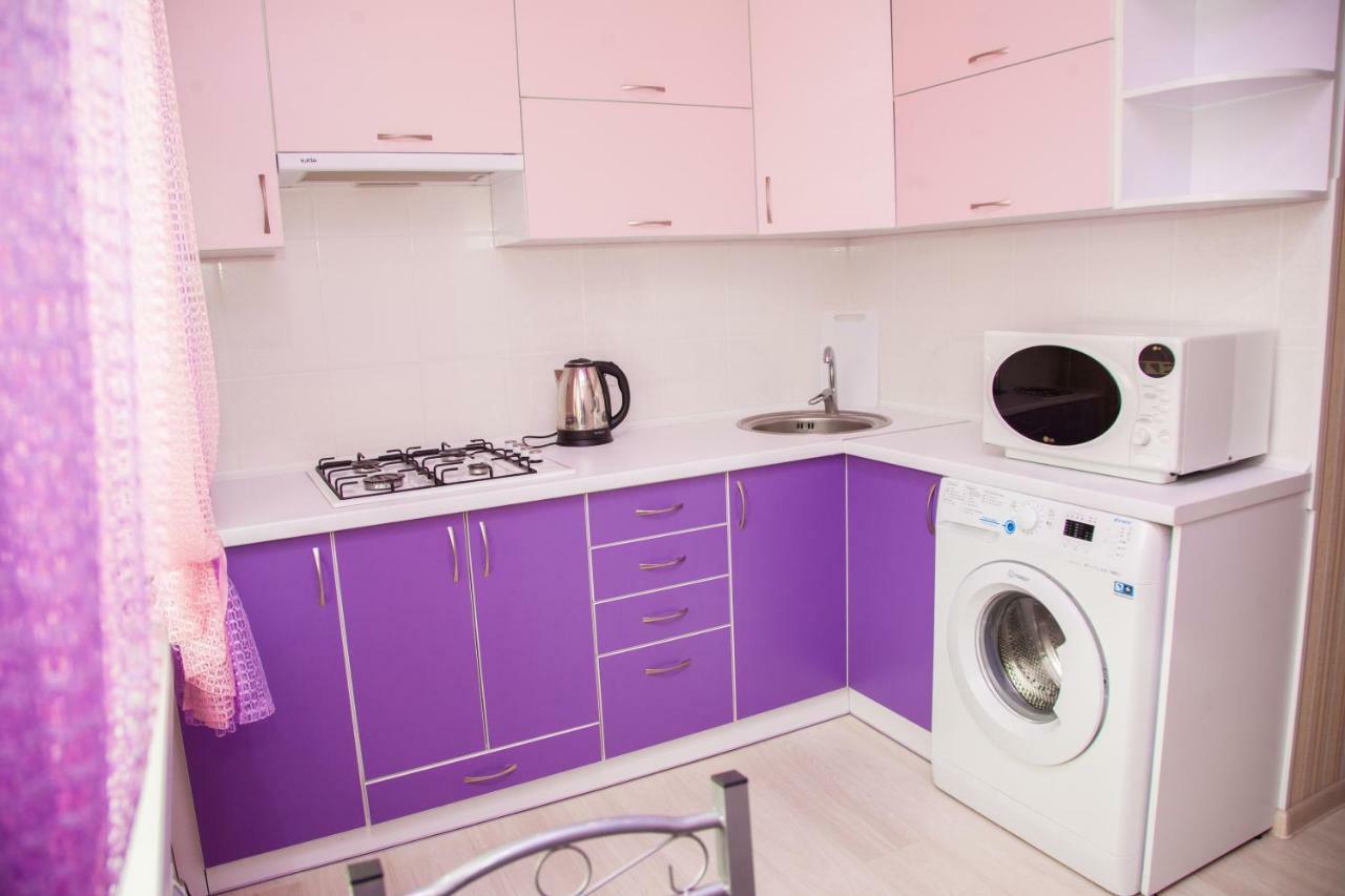 Semi-Luxury Apartment On Zaporozhskaya 9 Zaporizhia Buitenkant foto