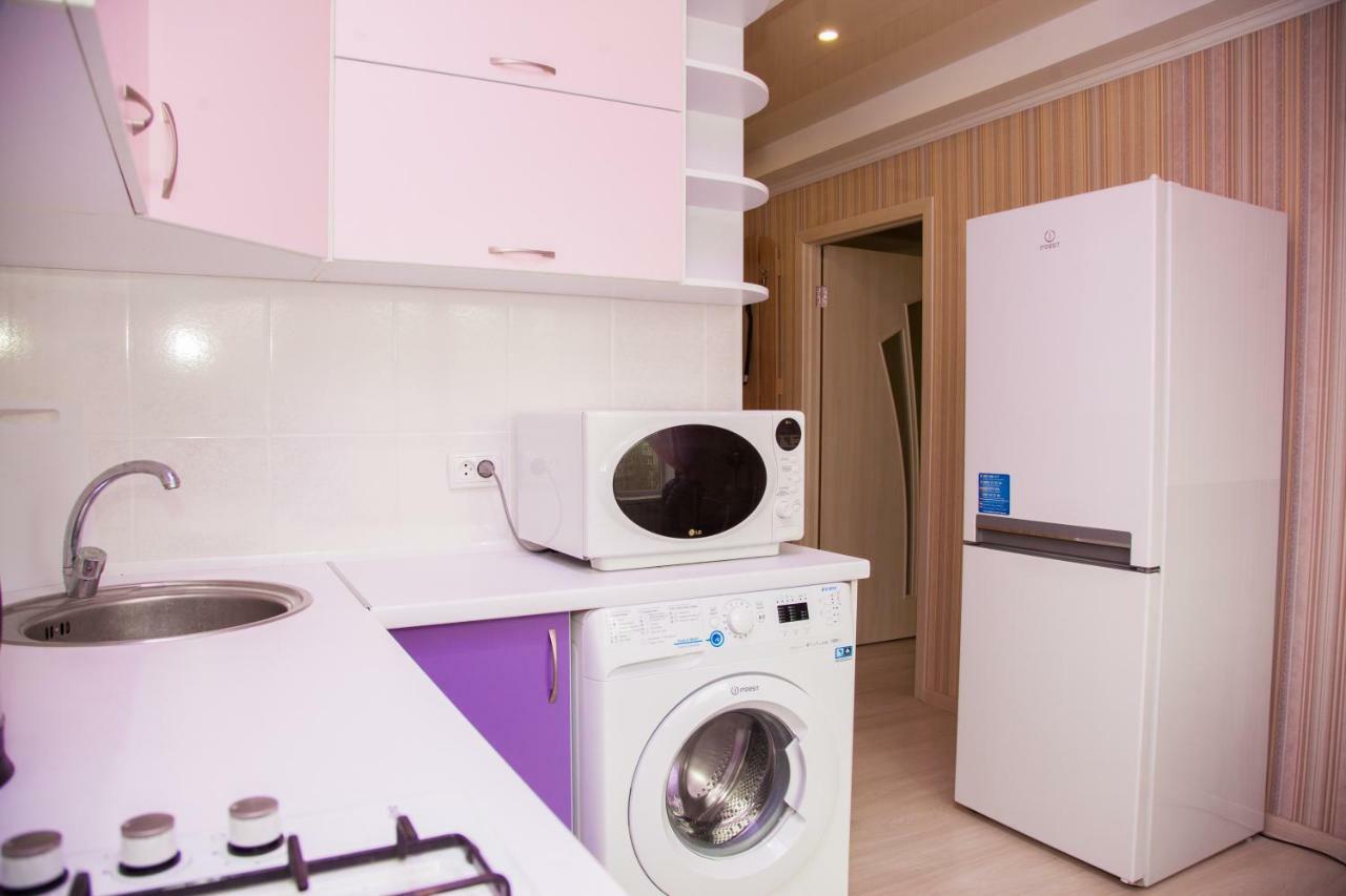 Semi-Luxury Apartment On Zaporozhskaya 9 Zaporizhia Buitenkant foto